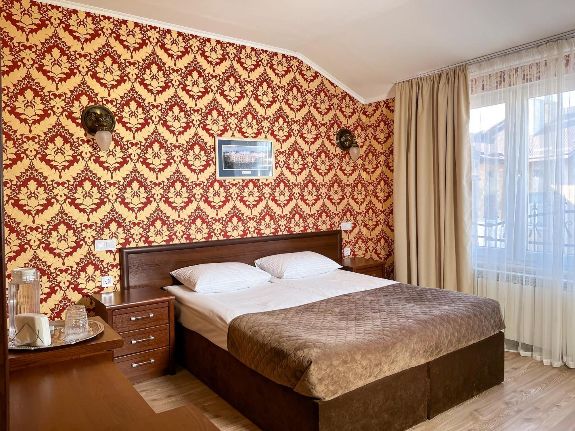 Plazma 3* Lviv