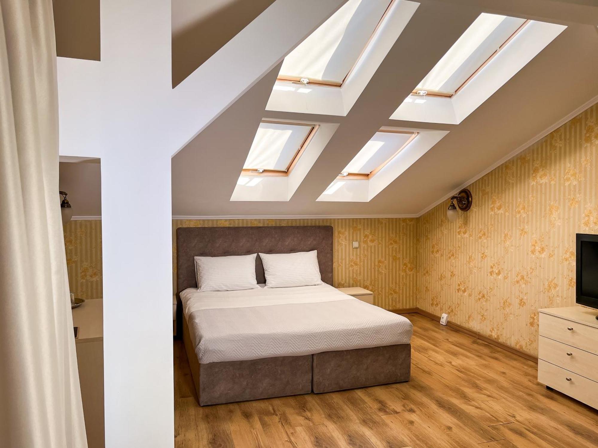 Plazma 3* Lviv