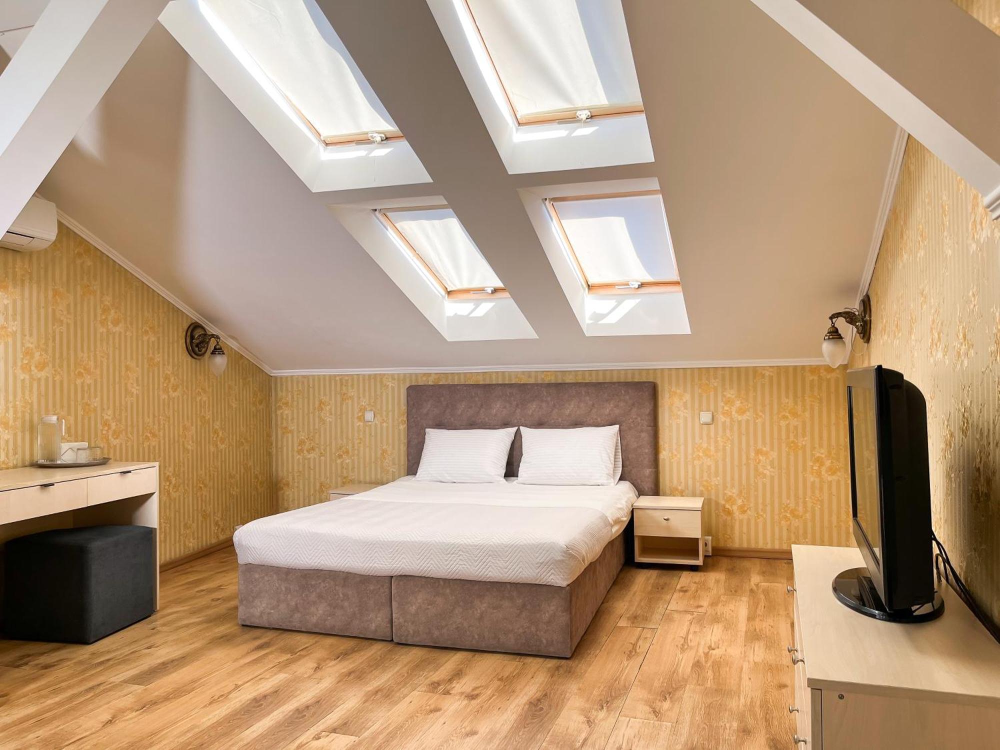 Plazma 3* Lviv